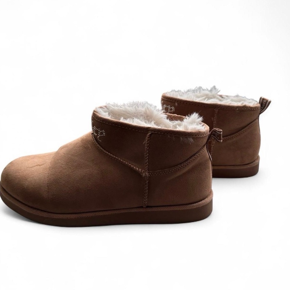 Juicy Couture Cold Weather Fuzzy Comfy Short Ankle Booties size 8 - Picture 3 of 8